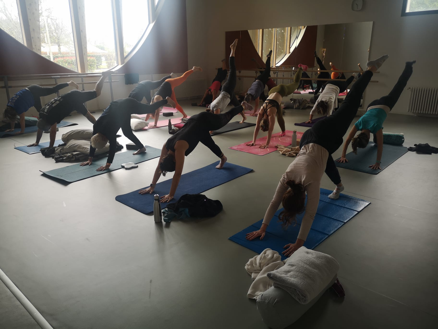 Cours de Yoga Danse et Yin Yoga à Cénac